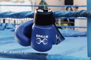 Can boxing gloves be used for muay thai?