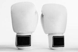 What glove size is usually used in boxing?